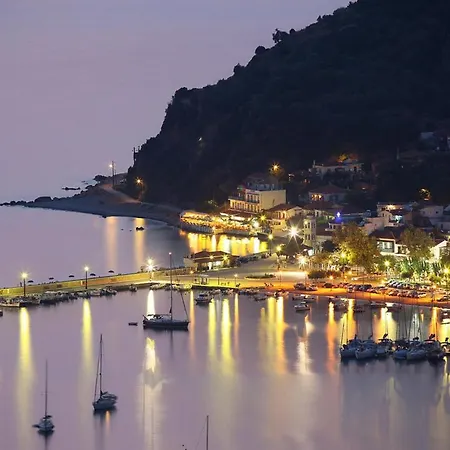 Flisvos Beachfront 3*