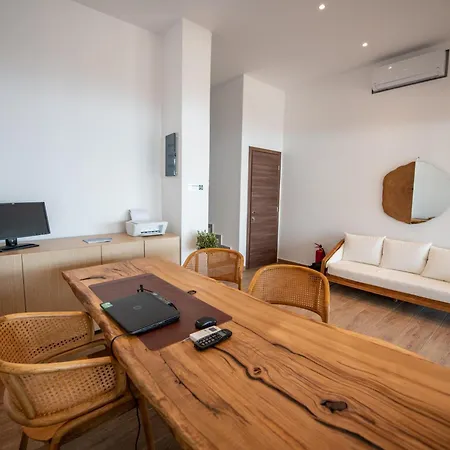 Flisvos Beachfront 3*