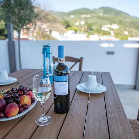Flisvos Beachfront Loutraki (Skopelos)
